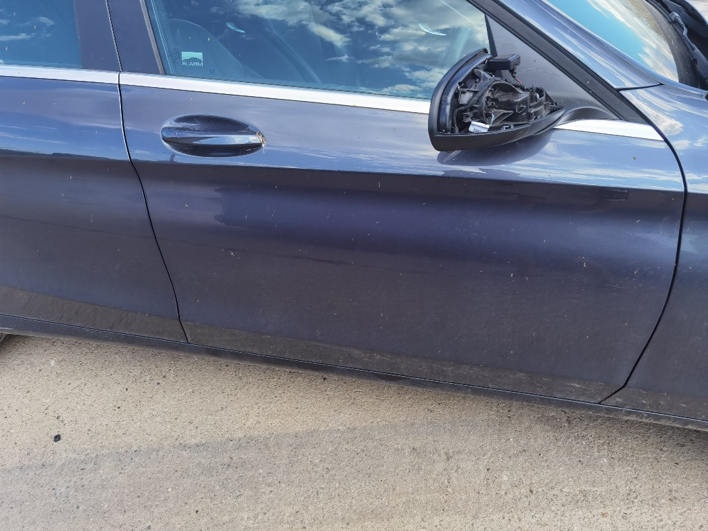 Usa dreapta fata Mercedes C-Class W205 an 2017