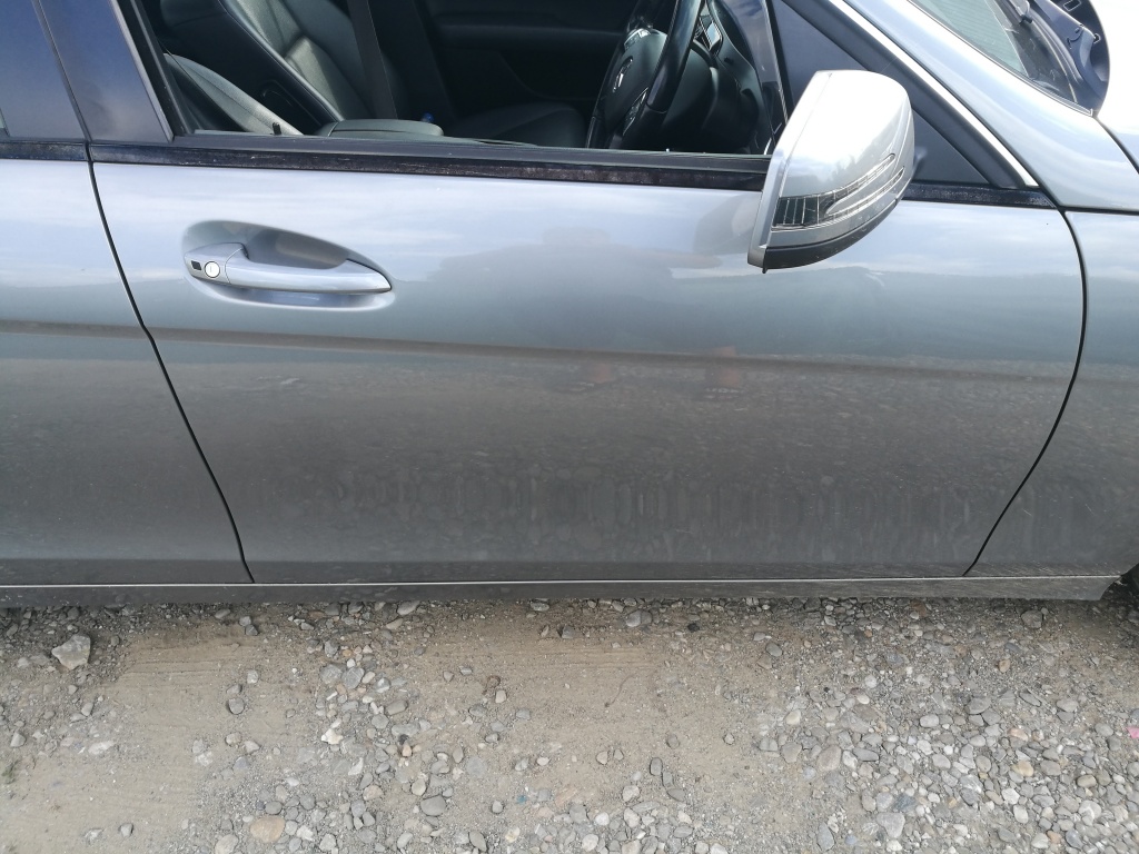 Usa dreapta fata Mercedes C220 cdi w204 facelift