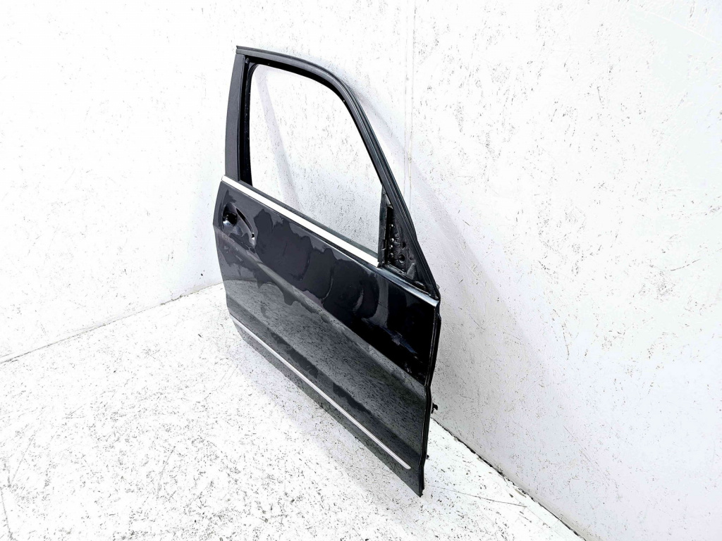 Usa dreapta fata Mercedes Clasa GLK (X204) [Fabr 2008-prezent] 197 NEGRU OBSIDIAN
