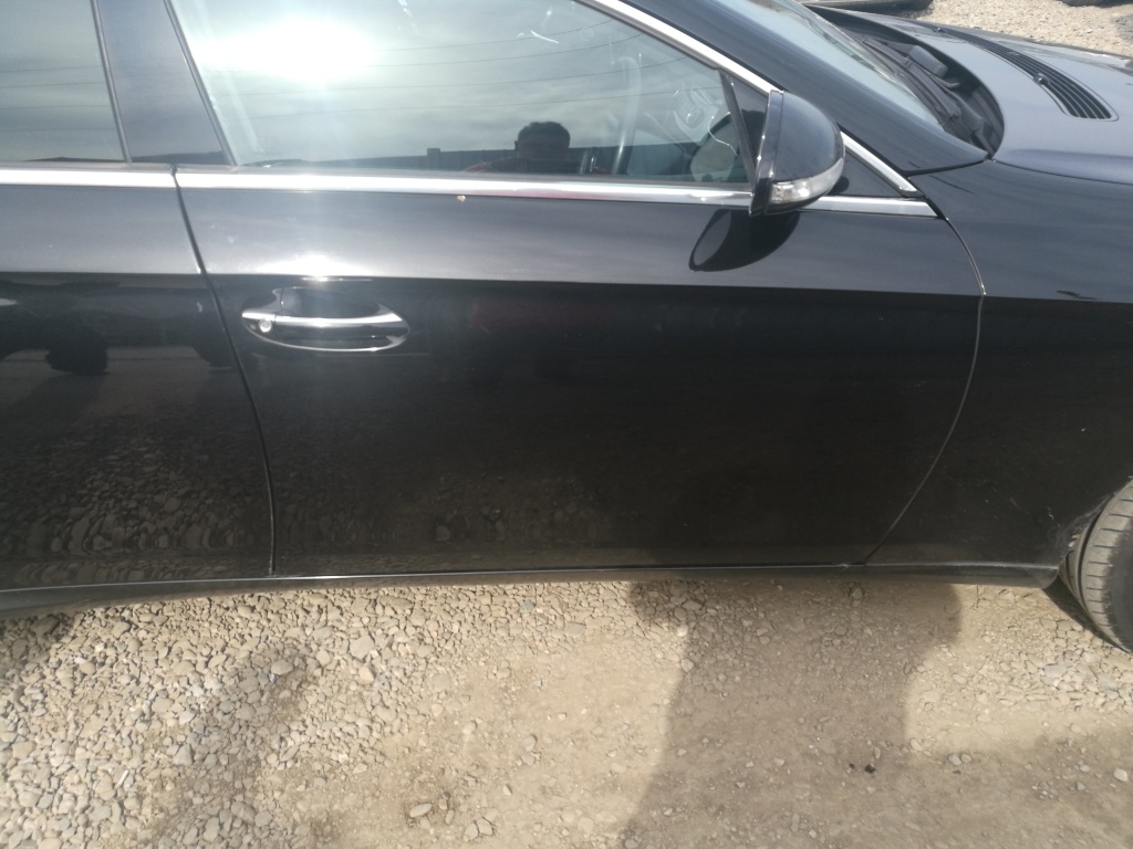Usa dreapta fata Mercedes CLS W219