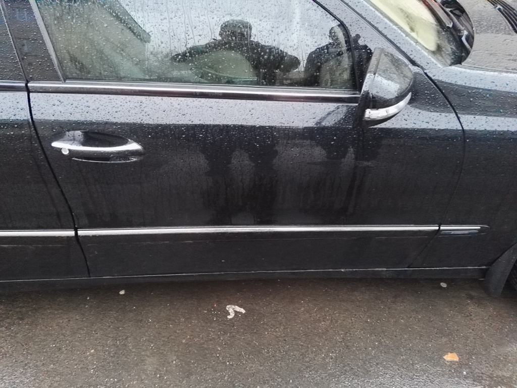 Usa dreapta fata Mercedes E class w211 Facelift Avantgarde