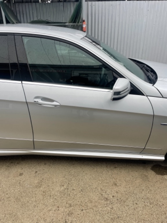 Usa dreapta fata Mercedes e class w212