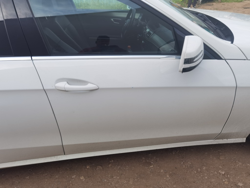 Usa dreapta fata mercedes E220 cdi w212 facelift