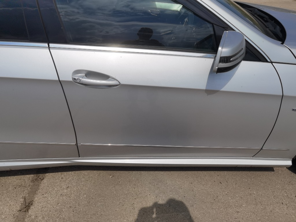 Usa dreapta fata Mercedes E250 cdi w212
