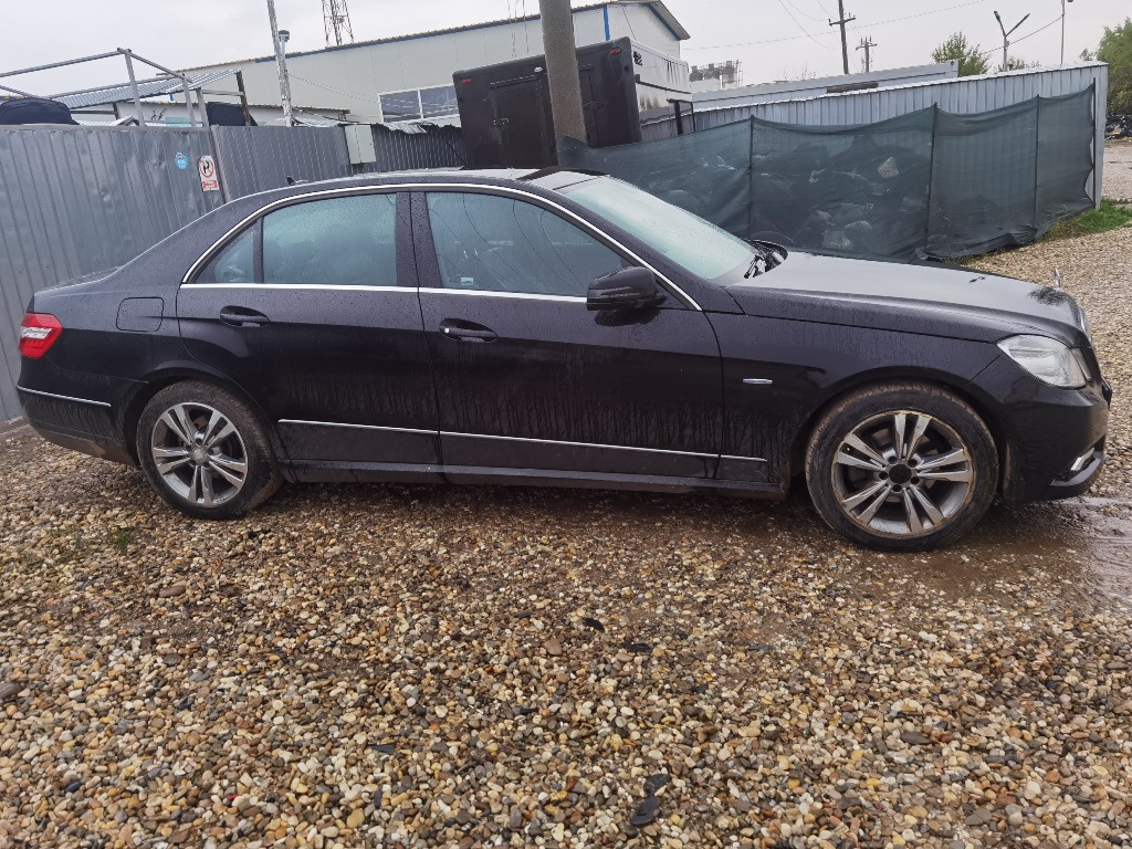 Usa dreapta fata Mercedes E250 cdi w212