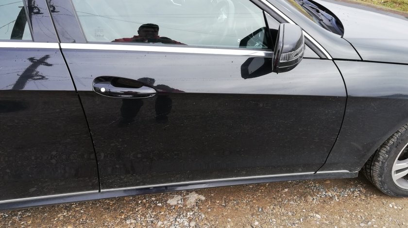Usa dreapta fata Mercedes E300 hybrid W212 facelift
