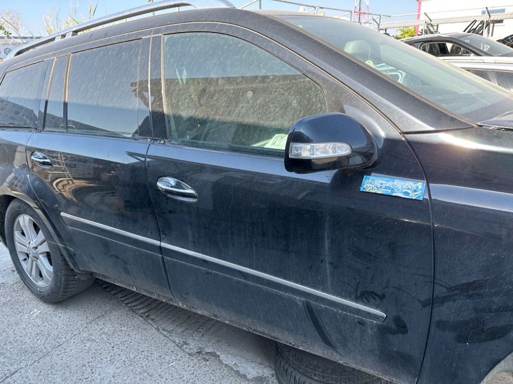 Usa dreapta fata Mercedes Gl x164