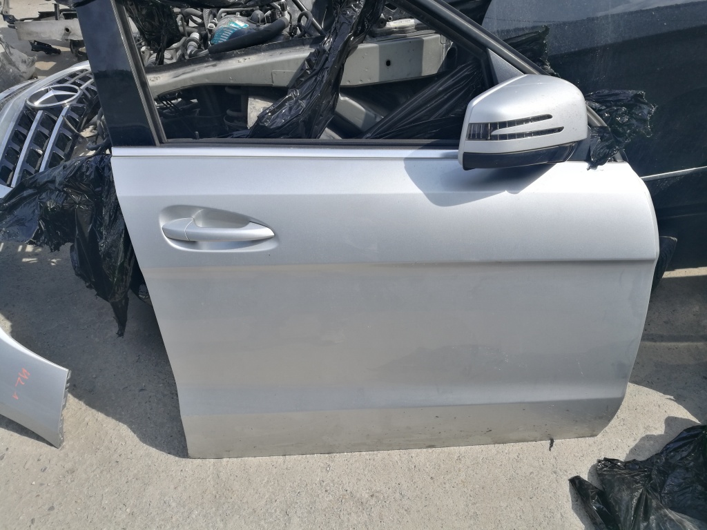 Usa dreapta fata mercedes ML w166