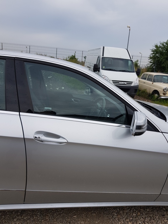 USA DREAPTA FATA MERCEDES W212 E-CLASS