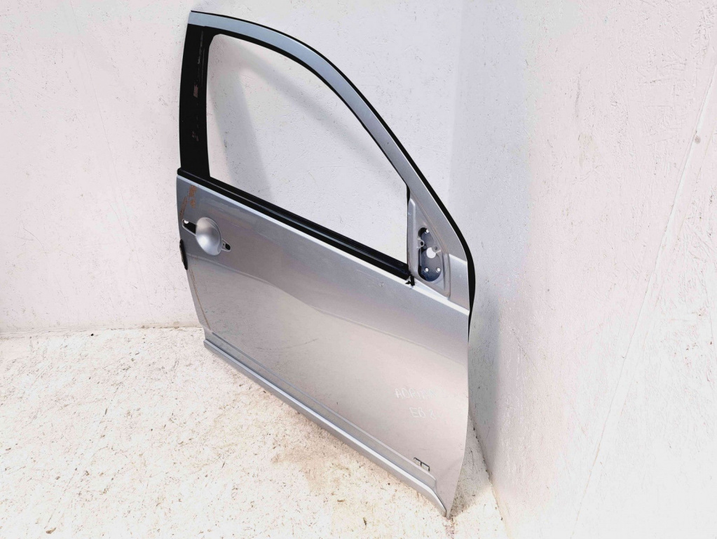 Usa dreapta fata MITSUBISHI Outlander [Fabr 2006-2012] OEM