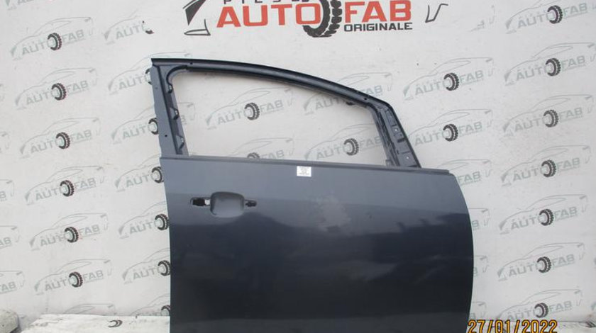 Usa dreapta fata Opel Astra J an 2010-2011-2012-2013-2014-2015-2016 XLXIU0D34L