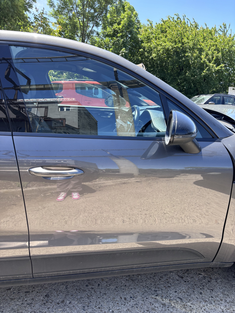 Usa dreapta fata Porsche Macan 3.0 Benzina 2015, -