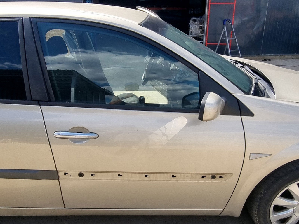 Usa dreapta fata Renault Megane 2 [Fabr 2002-2008] 1.5 DCI K9K722 60KW / 82CP