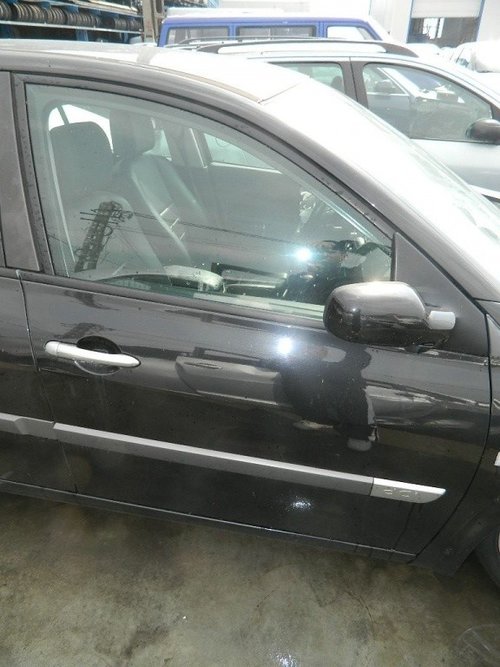 Usa dreapta fata Renault Megane 2 model 2004