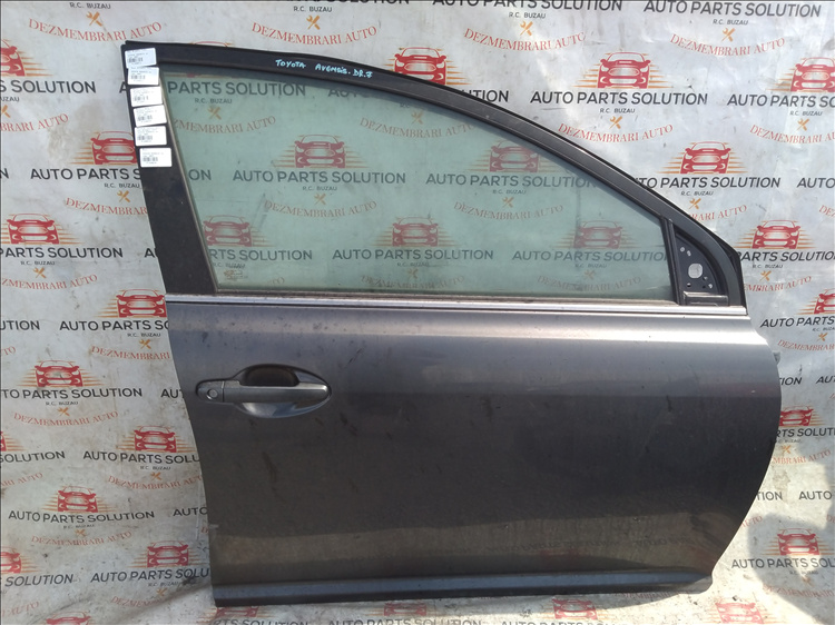 Usa dreapta fata TOYOTA AVENSIS an fabr.2007