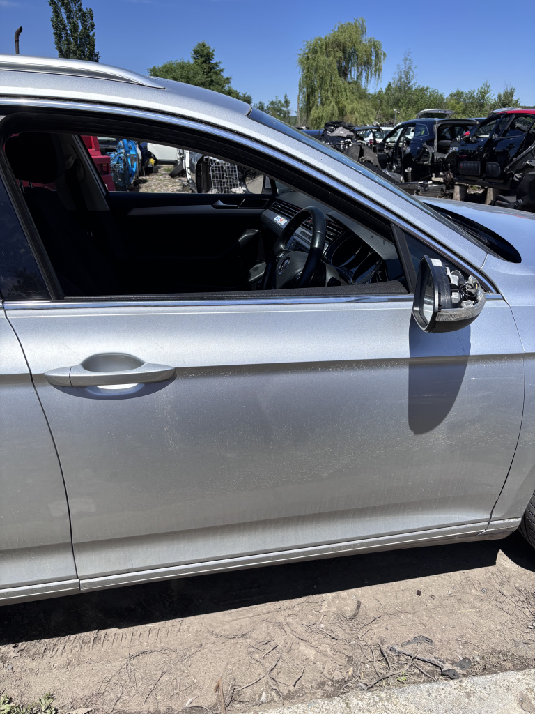 Usa dreapta fata Volkswagen Passat B8 Break 2.0 Motorina 2015, -