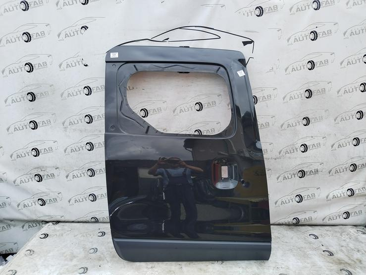 Usa dreapta laterala,culisanta Dacia Dokker an 2012-2013-2014-2015-2016-2017-2018-2019-2020 PK6FYXXAY8