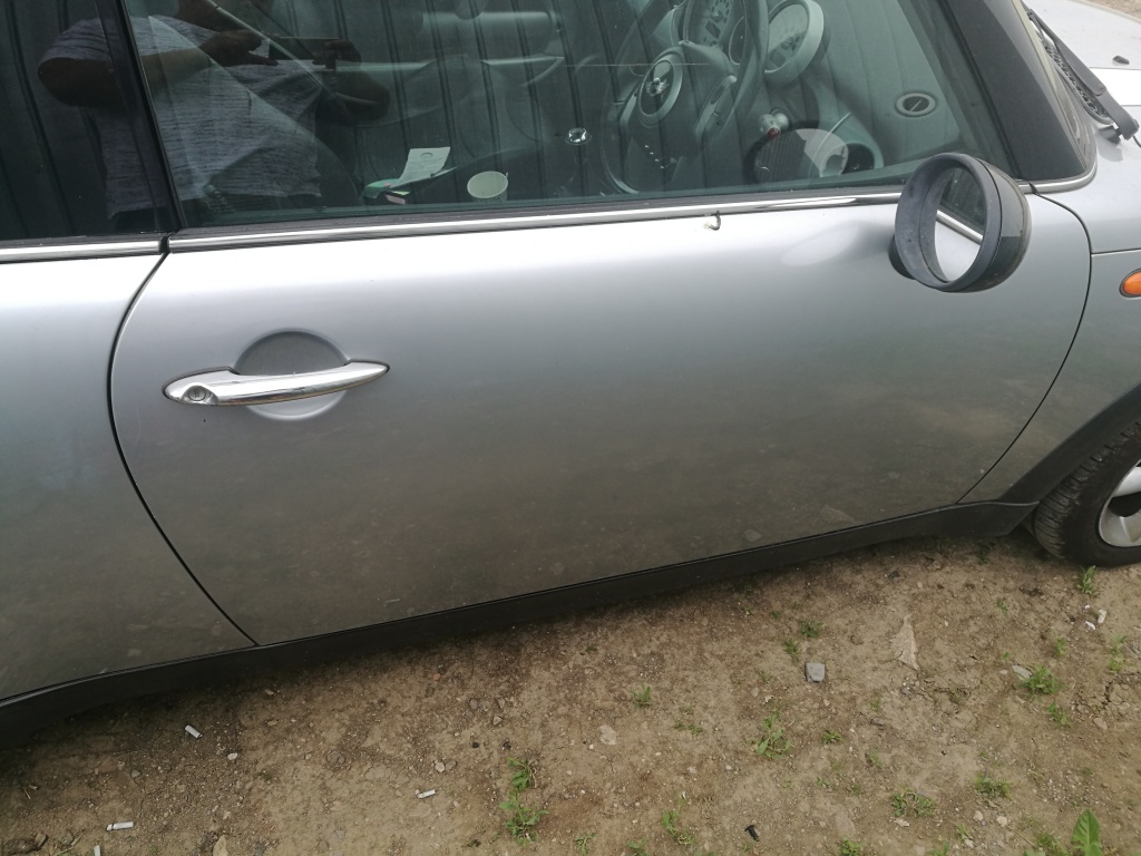 USA DREAPTA MINI COOPER 1.6 BENZINA AN 2003