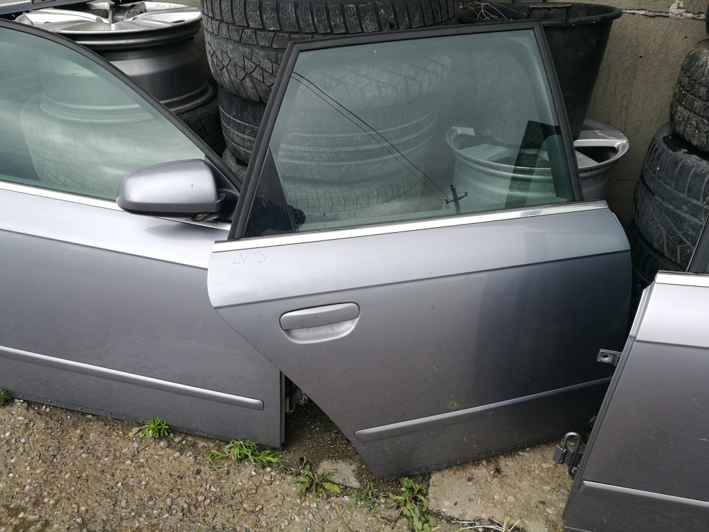 Usa dreapta spate Audi A4 B7 2.0 tdi BLB break combi avant