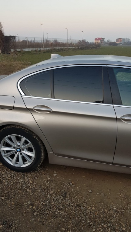 Usa dreapta spate BMW 520 d f10 facelift lci