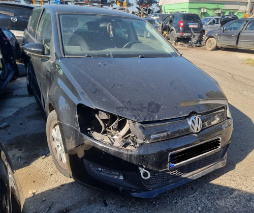 Usa dreapta spate complet echipata Volkswagen Polo 6R 2012 HATCHBACK 5 USI 1.2 tdi CFW