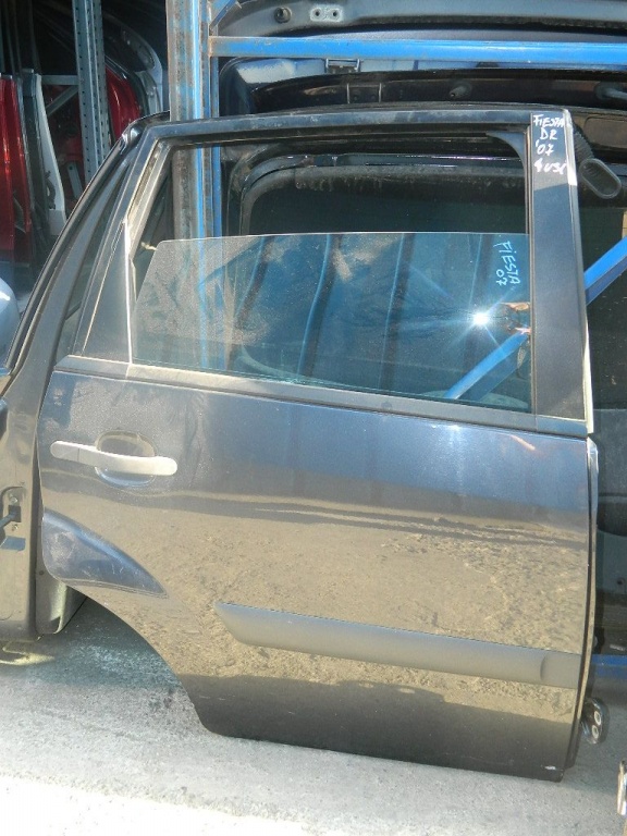 Usa dreapta spate Ford Fiesta 5 model 2002-2008