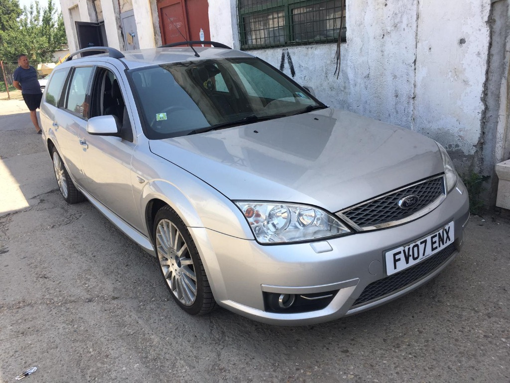Usa dreapta spate Ford Mondeo MK3 turnier / break