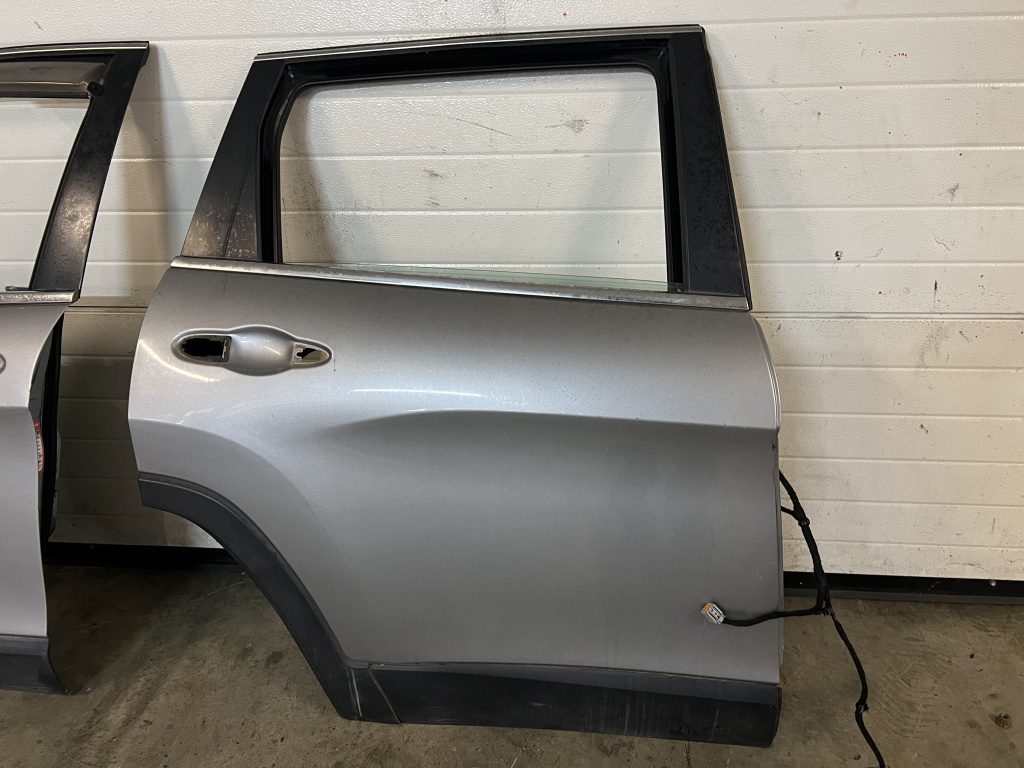 Usa dreapta spate Jeep Cherokee - Motorina 2015, -