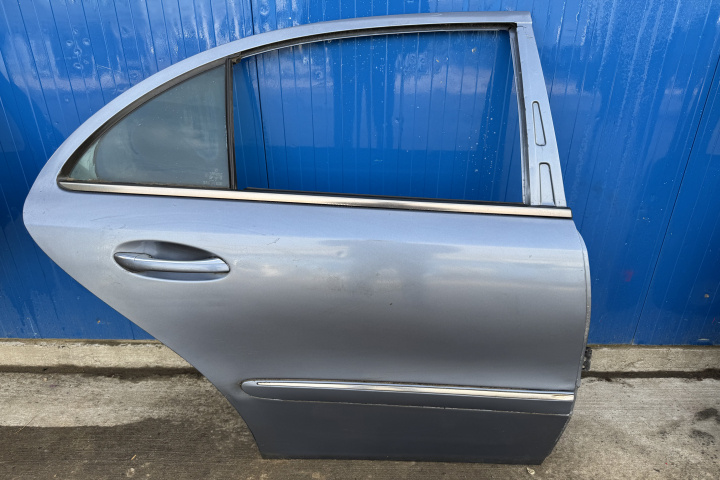 Usa dreapta spate Mercedes-Benz E-Class W211 [2002 - 2006]