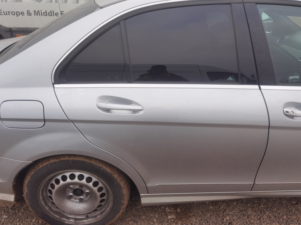 Usa dreapta spate Mercedes c200 cdi w204 facelift