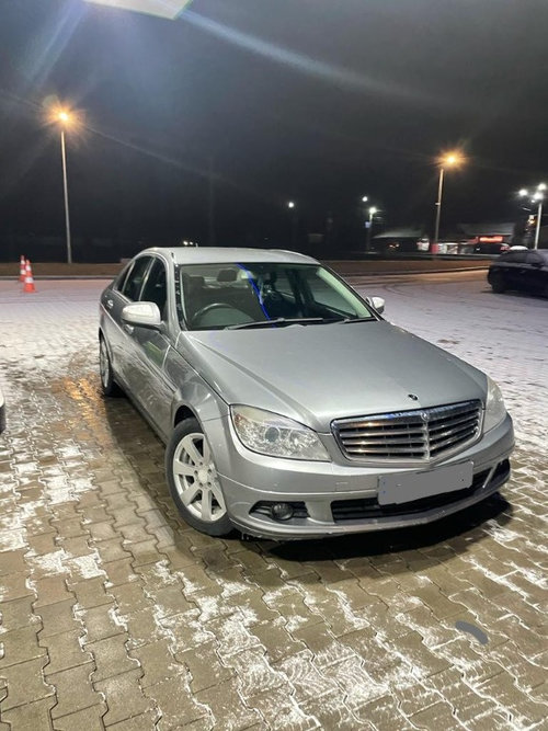 Usa dreapta spate Mercedes C220 cdi w204