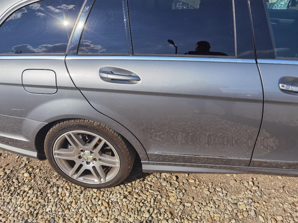Usa dreapta spate Mercedes C320 cdi w204 break