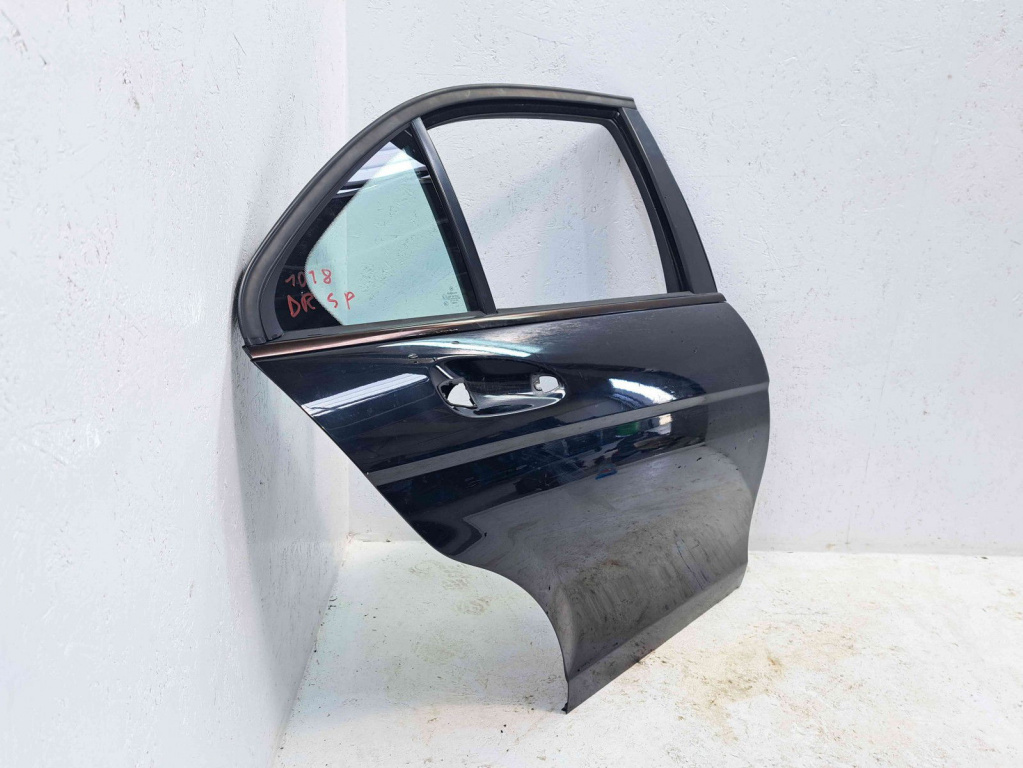Usa dreapta spate Mercedes Clasa C (W204) [Fabr 2007-2014] 040 Negru Unilack