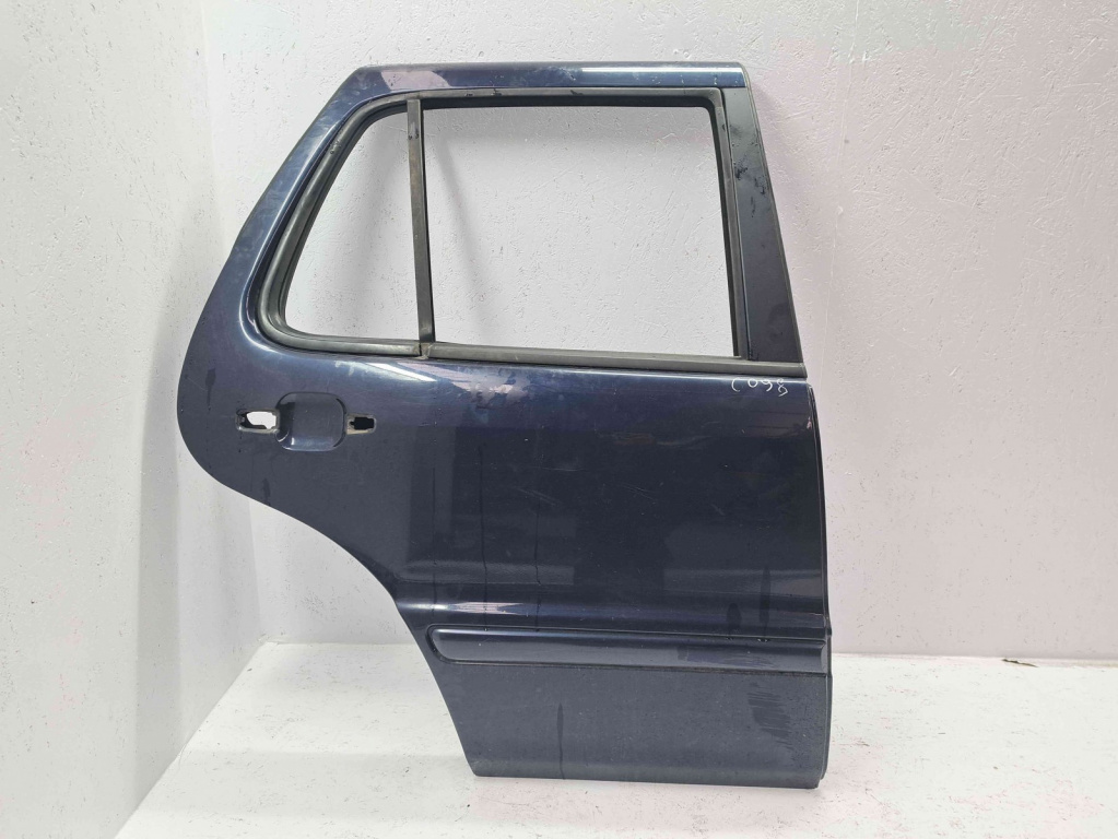 Usa dreapta spate Mercedes Clasa ML (W163) [Fabr 1998-2005] 359 Albastru tanzan