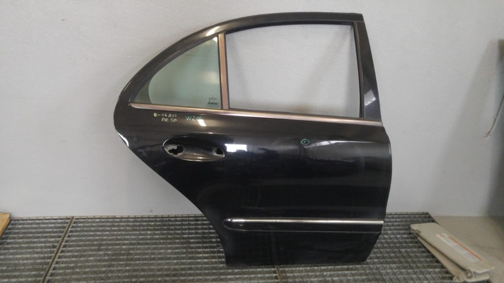 Usa dreapta spate mercedes e-class w211