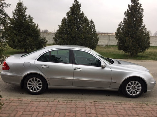Usa dreapta spate Mercedes E class W211