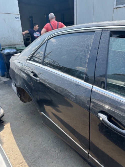 Usa dreapta spate Mercedes e class w212