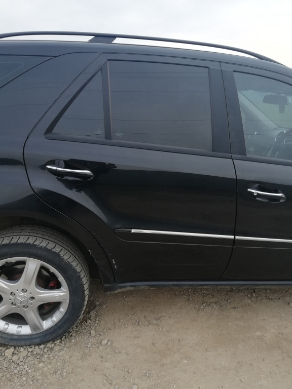 USA DREAPTA SPATE MERCEDES M-CLASS W164 2007