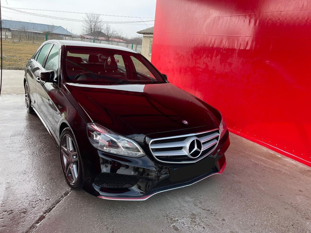 Usa dreapta spate Mercedes w212 facelift amg