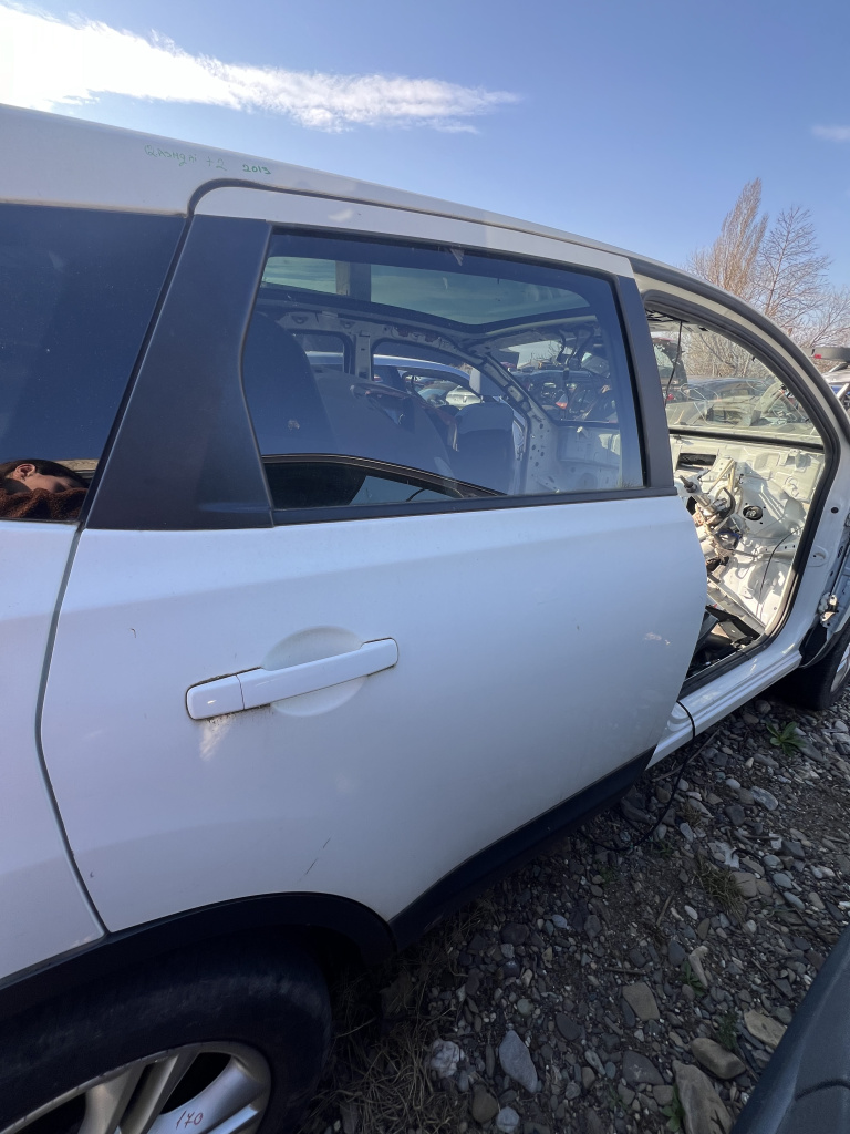Usa dreapta spate Nissan Qashqai+2 2013