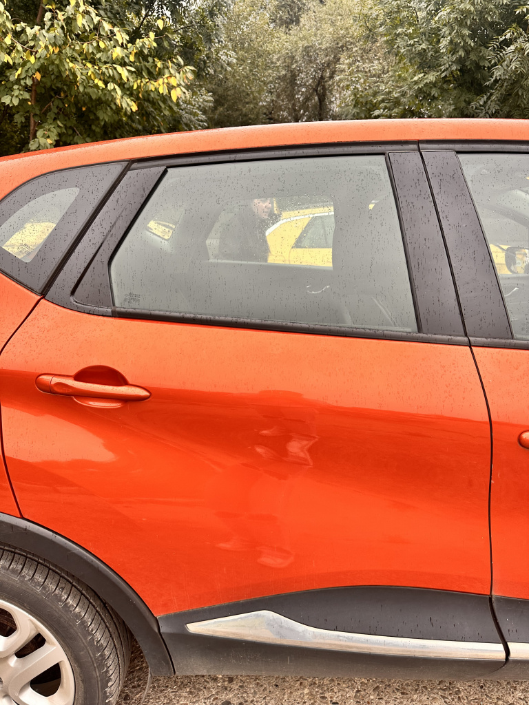 Usa dreapta spate Renault Captur 0.9 Benzina 2016, -