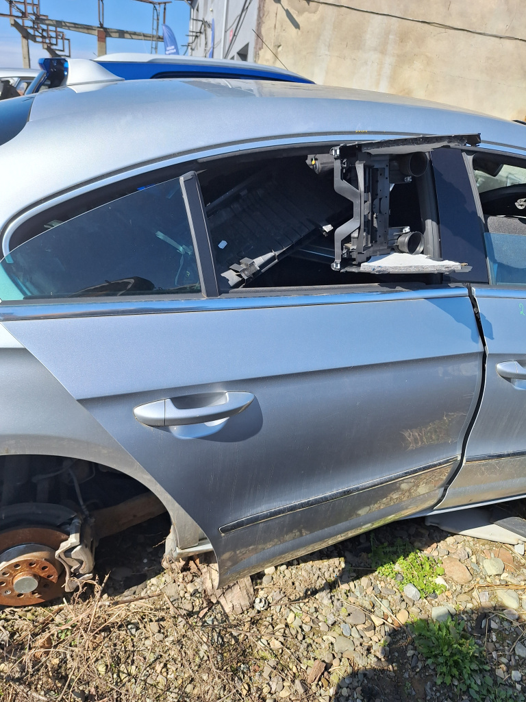 Usa dreapta spate Volkswagen Passat CC 2011