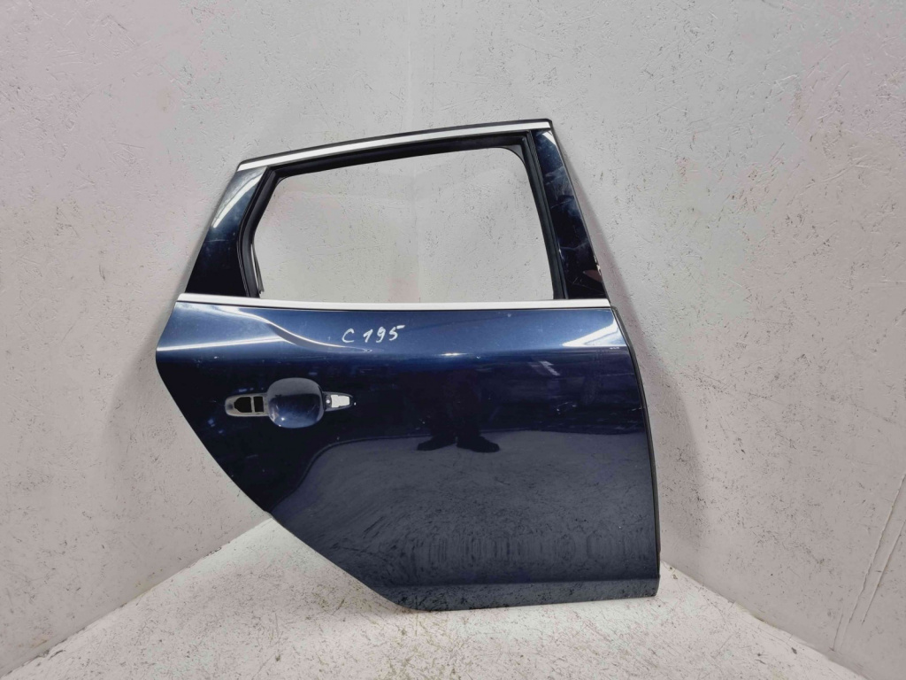Usa dreapta spate Volvo V40 Rdesign [Fabr 2013-2019] 49800 Caspian Blue