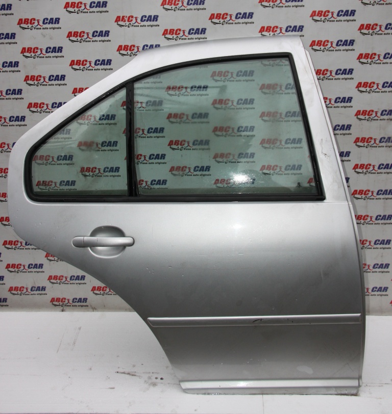 Usa dreapta spate VW Bora model 2002