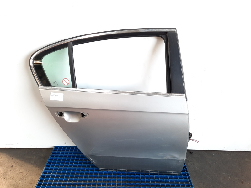 Usa dreapta spate, VW Passat (362) (id:584077)