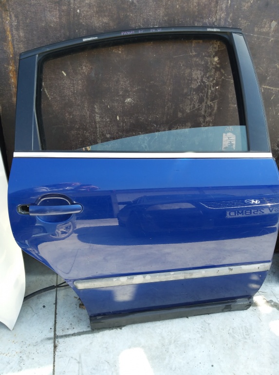 Usa dreapta spate vw passat b5 berlina