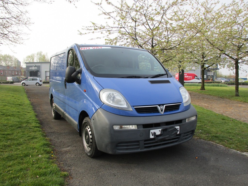 Usa fata 2004 albastru Renault Trafic Opel Vivaro1.9dci cod F9Q 760 .