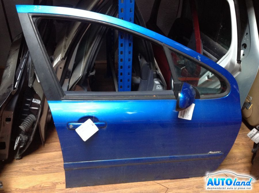 Usa Fata Dreapta Albastra,goala Peugeot 307 3A/C 2000