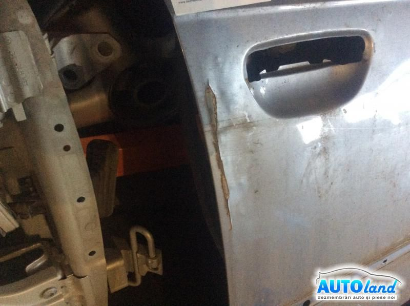 Usa Fata Dreapta Atinsa Audi A4 8E2,B6 2000-2004