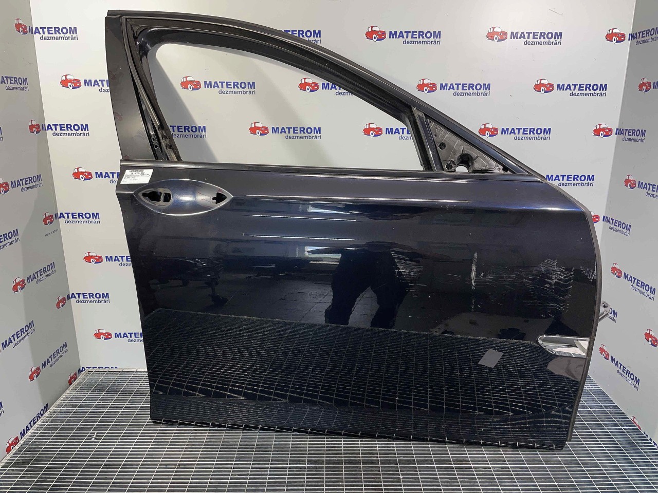 USA FATA DREAPTA BMW SERIA 7 F 01 SERIA 7 F 01 - - (2013 2015)